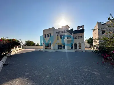 4BR Villa with Maid | Lagoon View | Prime Location