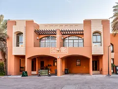 Single Row Villa | 5 BR with Pool | Vacant