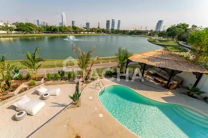 Full Lake View | Family Home | Must See!