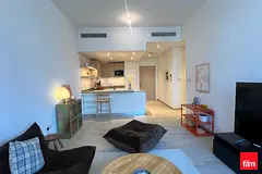 Pool View Vacant chiller free Fully Furnished