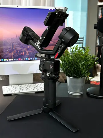 DJI Ronin RS4 (excellent condition)