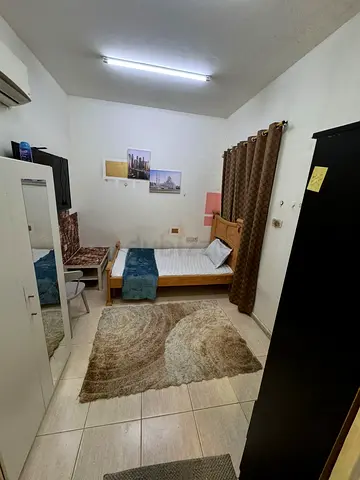 Master room for rent