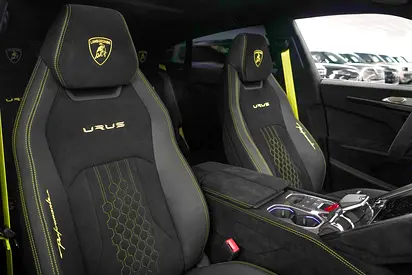 صورة مصغرة 12 لـ 2024 Lamborghini URUS