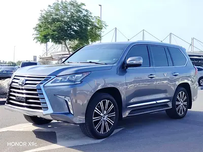 Lexus LX 570 Platinum 2019 - GCC Specs - original paint