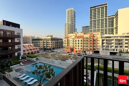 Fitted Kitchen Premium building Vacant Pool View