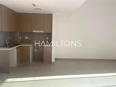 Ready to Move | Waterfront Elegance | Vacant | Resale