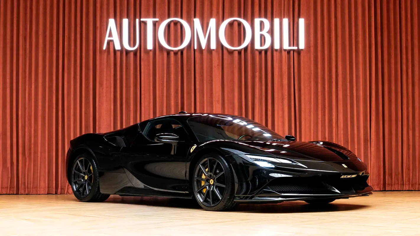 Ferrari SF90 Stradale 2022 — photo 1 of 20