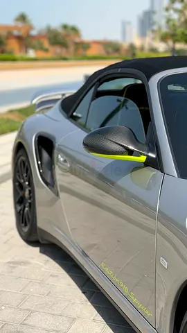 Turbo S Cabriolet ( Edition 918 Spyder )