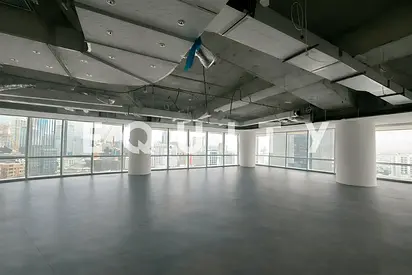 Vacant Now | Fitted Office | 6 Parking Spaces