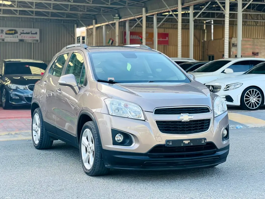 Chevrolet Trax 2015 — photo 1 of 11
