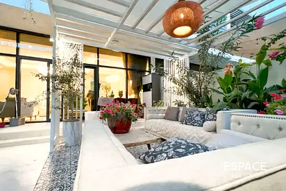 4 Bed Villa | Vacant | Upgraded