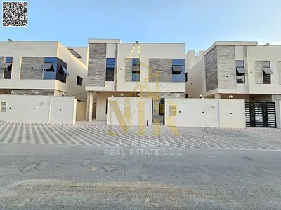فيلا مودرن فاخرة للبيع بسعر شامل رسوم التسجيل والتمليك خرافي تشطيبات راقية وتملك حر لجميع الجنسيات فيلا مودرن فاخرة للبيع بسعر شامل رسوم التسجيل والتم