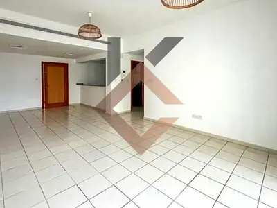 شقة بغرفة نوم واحدة | الظفرة 4 | شرفة وإطلالة على المسبح | ذا جرينز