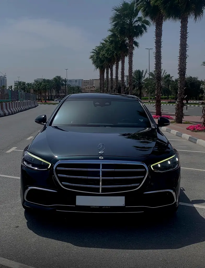 Mercedes-Benz S-Class 2022 — photo 1 of 6