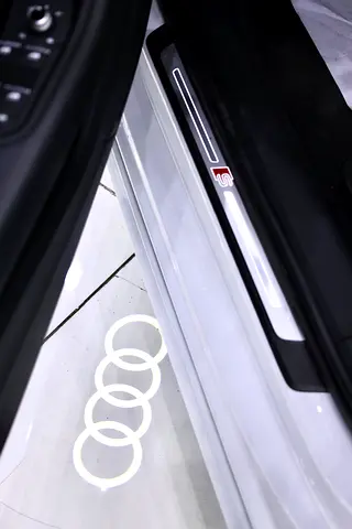صورة مصغرة 8 لـ 2023 AUDI A4