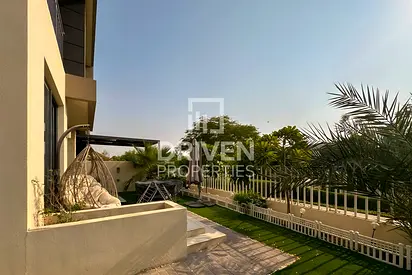 Vacant | Spacious Layout with Maids Room