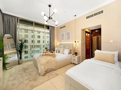 Spacious luxury master room for rent