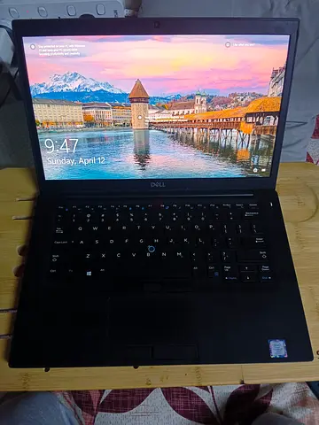 Dell 7490 laptop, i7 8th Generation