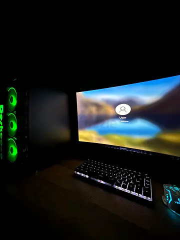 “URGENT SALE” – Full Gaming Setup (i5 10th Gen + GTX 1650) + Logitech G29.