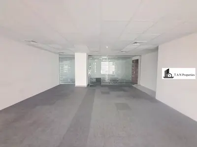 HOT OFFER CHILLER FREE || FULLY FITTTED || READY TO MOVE