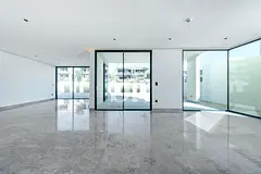 Closed Kitchen I On Pool I Brand New I High End