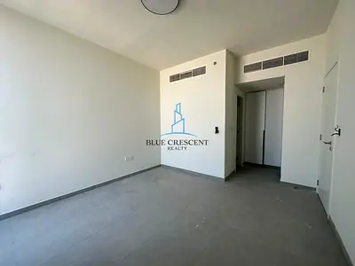 Prestigious Luxury Residence | Highly Desirable Metropolitan Address | Resale