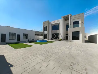| RARE 7 BEDROOMS VILLA | ELEGANT AND SPACIOUS |