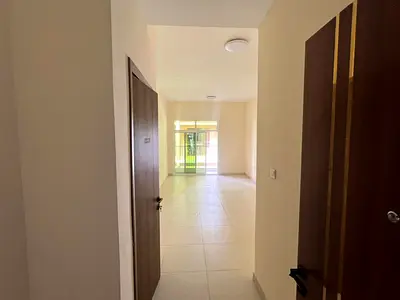 المويهات 3 قريب من الأكاديمية شقة غرفة وصالة للإيجار السنوي أول ساكن 2 حمام تكييف مركزي صيانة مجانية على المالك شقة نظيفة وموقع مميز