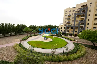 Upgraded | Huge Terrace | Spacious Layout | VOT