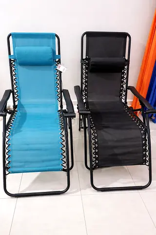 Pair of Outdoor Zero Gravity Recliner Chairs – Blue  Black