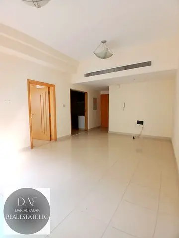1 BEDROOM HALL IN AL HAMRIYA AREA BUR DUBAI BEHIND LULU SUPER MARKET OPP BABUMOSHAI RESTAURANT NEAR TO BUR JUMAN METRO STATION