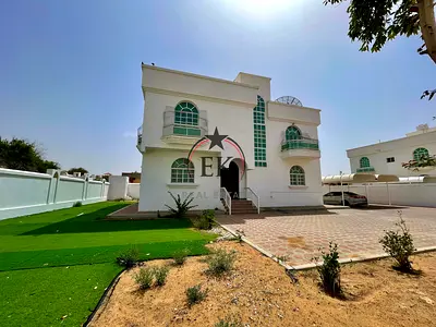 5 Br Duplex Villa With Private Yard/ Balcony