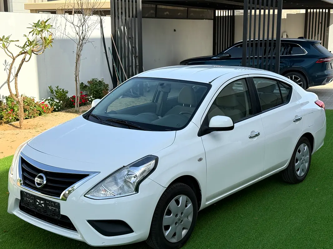 Nissan Sunny 2024 — photo 1 of 16