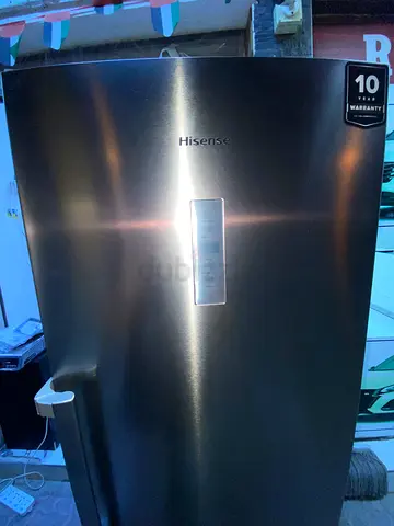 Hisense single-door refrigerator in excellent condition