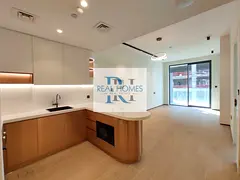 Modern and Bright | Fitted Kitchen | Near School |