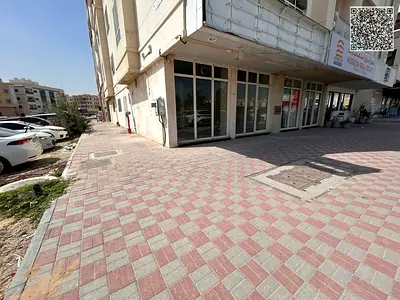 Shop in Al Jurf 1 Private Bathroom Prime Location All Activities