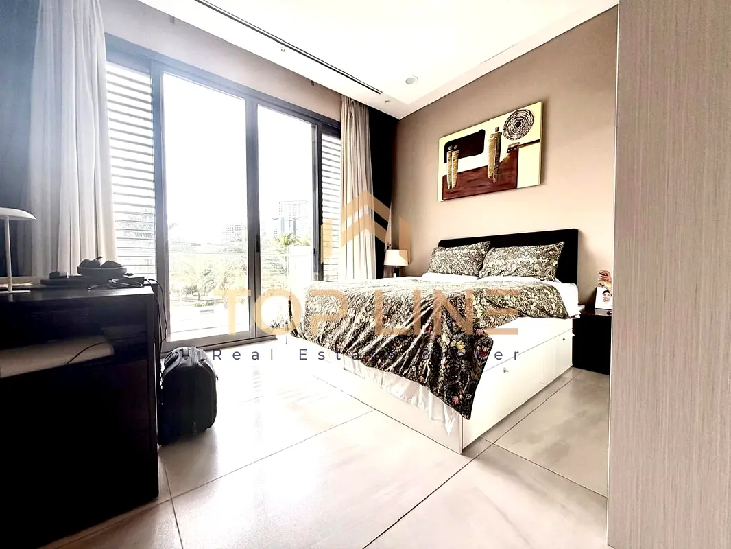 Luxurious Finish| Opposite to Park| Investor Deal