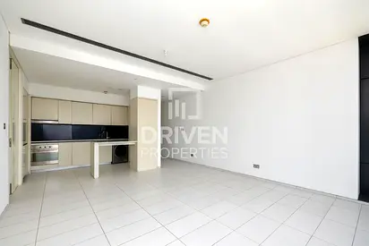 Vacant Apt with DIFC View and High Floor