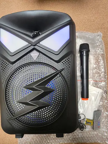 Bluetooth speaker/woofer for sale!