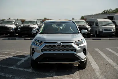 TOYOTA RAV4 2.5L AWD 2025 | GCC SPECS | EXPORT READY