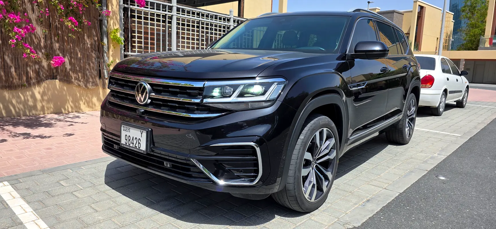 Volkswagen Teramont 2022 — photo 1 of 18