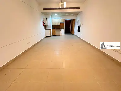 Huge Studio Apartment With All Facilities in Al Raffa