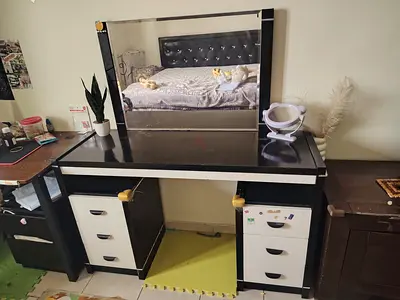 Dresser with mirror