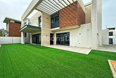 4BR + Maid | Corner | Single Row | Huge Plot | Prime Location