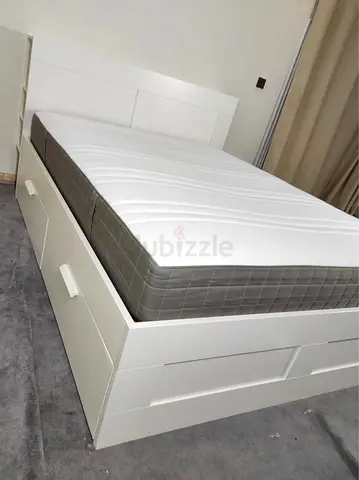 IKEA brimnes king size 180×200cm bed frame with headboard+ 4 big storage drawers with IKEA mattress