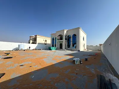 Gigantic 6BHK Duplex Balcony Wardrobes Huge Yard