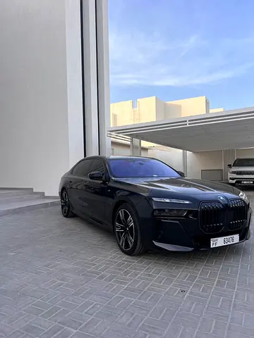 Brand New ! BMW 735i M Package Model 2026 GCC Specs Under Warranty  Service Contract