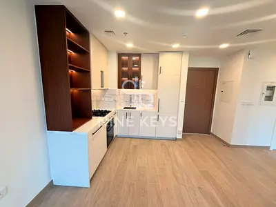 1 BHK Apartment | Top Floor | Community View