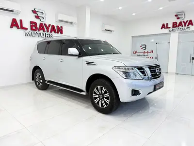 ميسان باترول SE سته سلندر فضي / اسود خليجي Nissan Patrol SE 2018 - GCC Specs - Excellent Condition