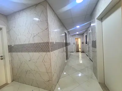 Close to muwaileh bus station studio just in 17k 4cheques payment family building at prime location